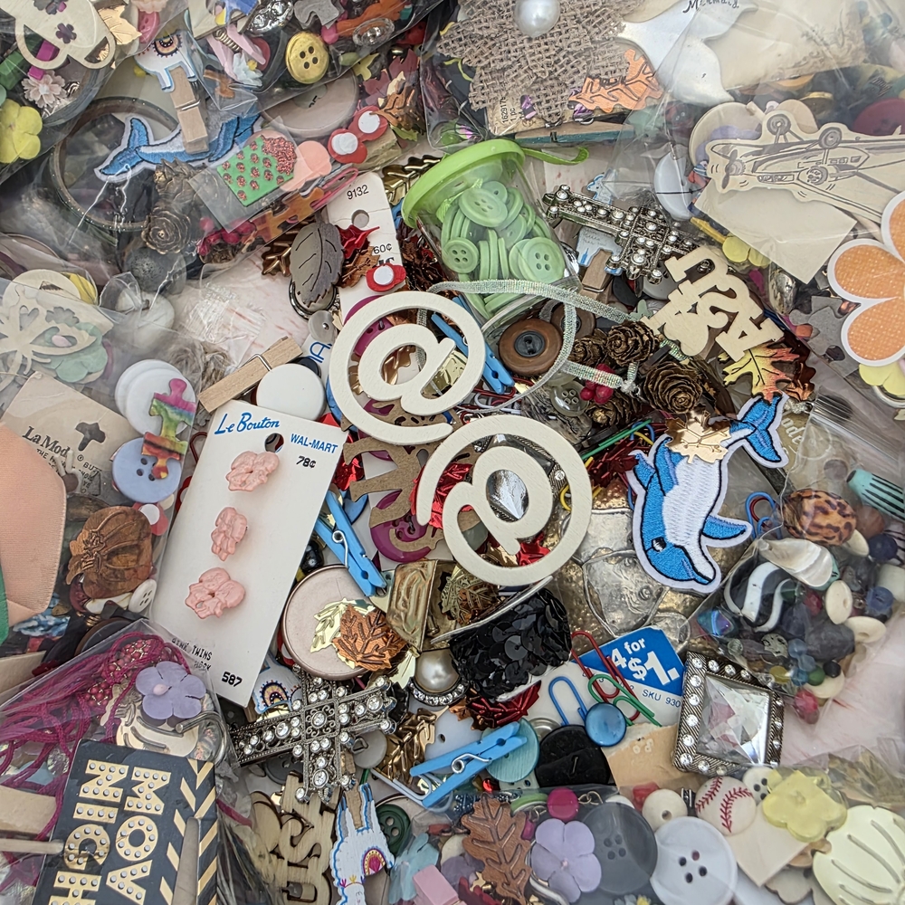 Mystery Junk Journal Assorted  Embellishment Mix - Picture 6 of 14